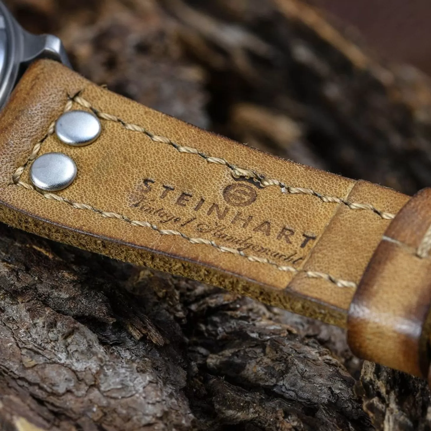 Nav B-Uhr 47 Titan A-Type Centrale Seconde^Steinhart Watches Online